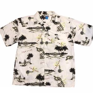 Men’s Short Sleeve Button Down Shirt